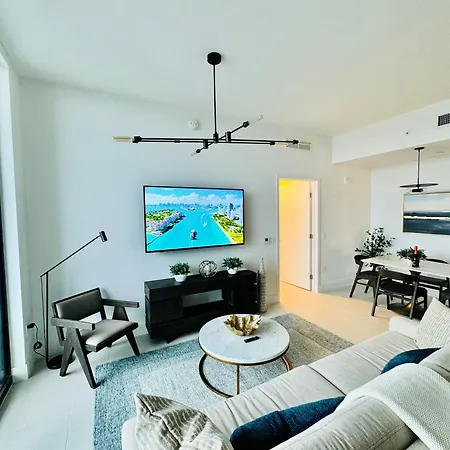 New 2Bd 2 Bath Lux Penthouse City And Bay View